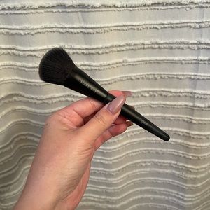 Mary Kay Cheek Brush